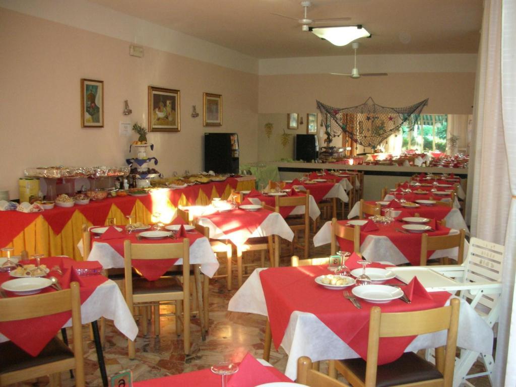 Hotel Leda Rimini Dış mekan fotoğraf